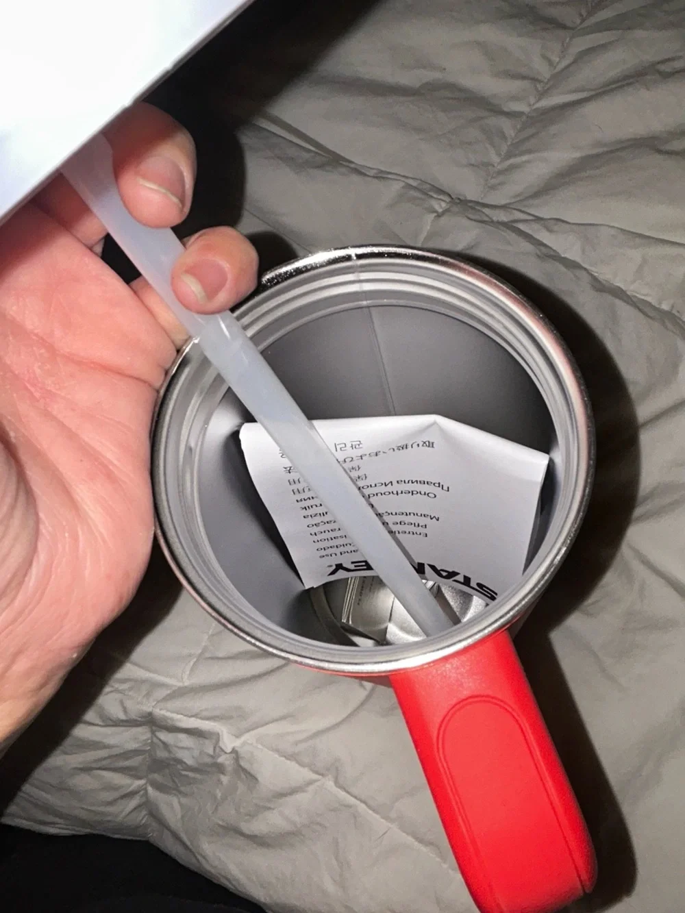 Stanley Red Quencher H2.0 Travel Tumbler with Handle - Picture 5 of 5